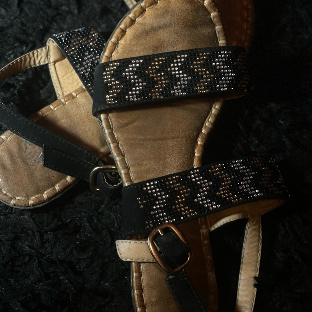 Summer sandals